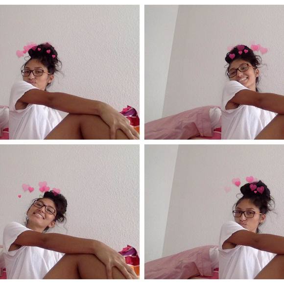 Meet your Posher, Moriah - Picture 1 of 1